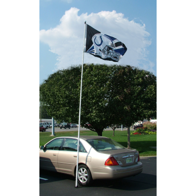 Tailgate telescoping flagpole